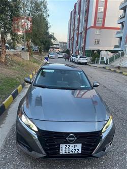 نيسان ألتيما